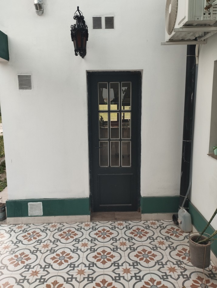 COUNTRY LABRADORES I