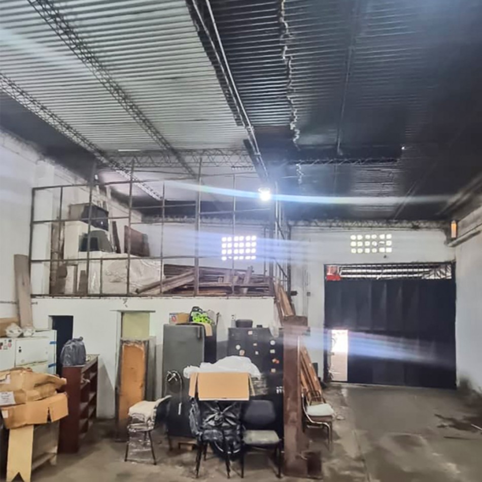 VENTA EXCELENTE OPORTUNIDAD COMERCIAL