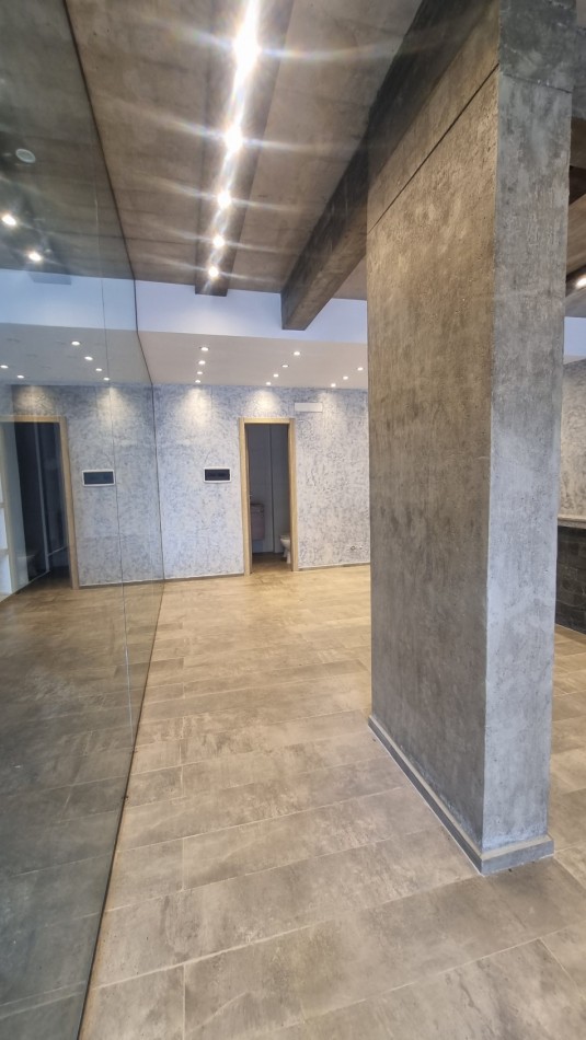 HERMOSO LOCAL COMERCIAL A ESTRENAR EN VENTA O ALQUILER